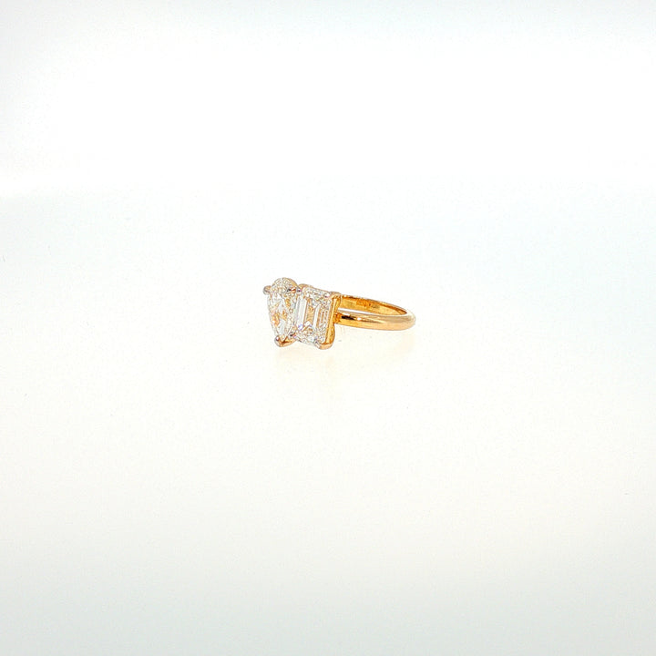 14K YG Moi Toi LAB Diamond Ring