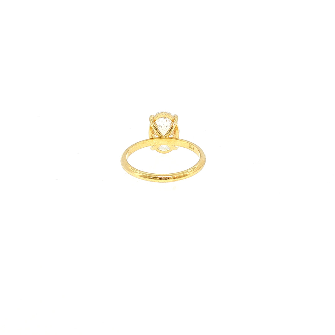 18K YG  Oval Lab Grown Diamond Ring.