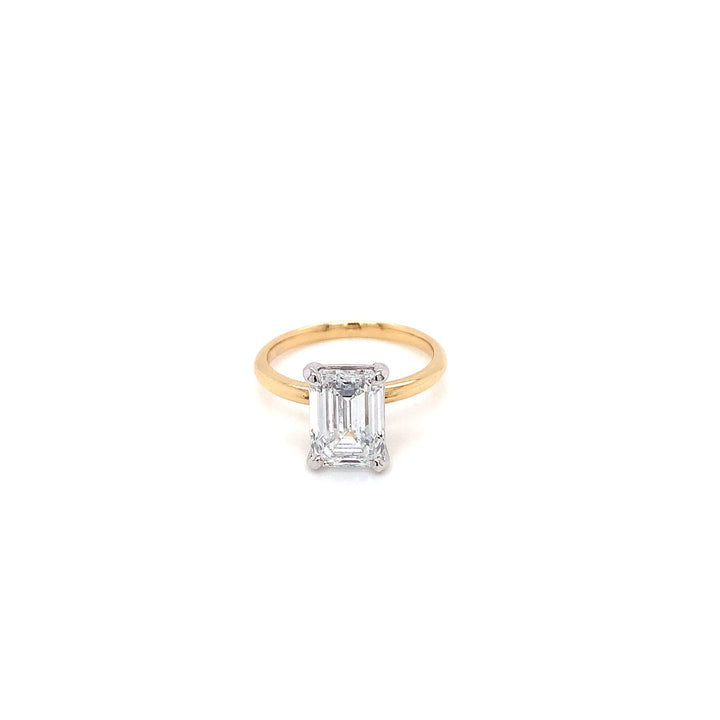 18K WYG LAb Grown Emerald Shape Diamond Ring-1pc