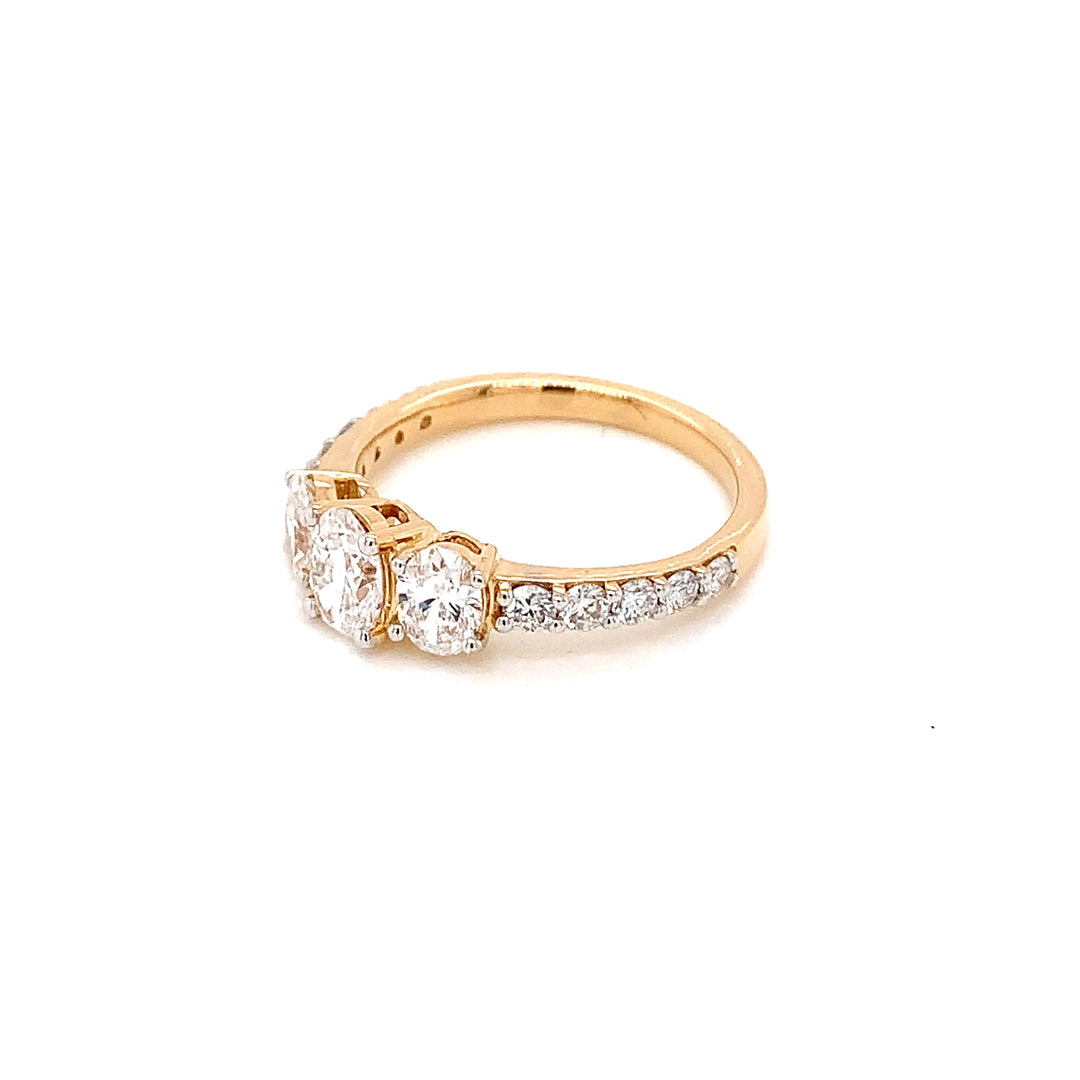 18K YG LAB Grown Diamond Cluster Ring-1pc