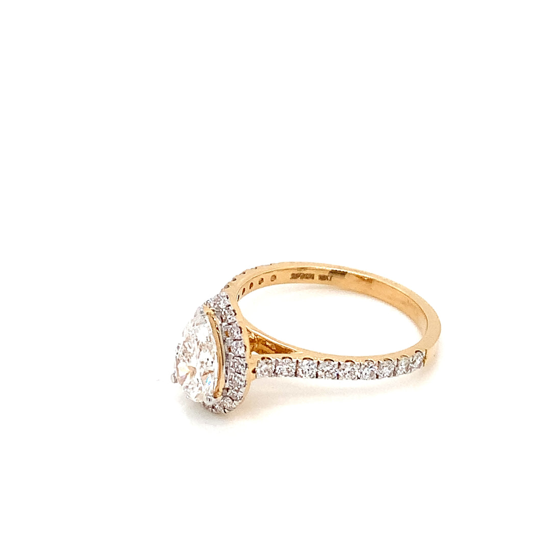 18K YG LAB Grown Diamond Cluster Ring-1pc
