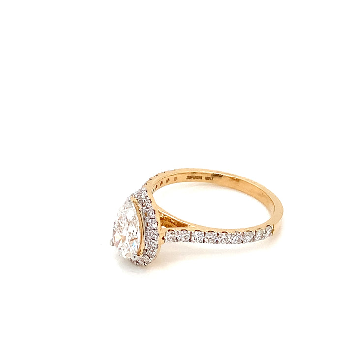 18K YG LAB Grown Diamond Cluster Ring-1pc