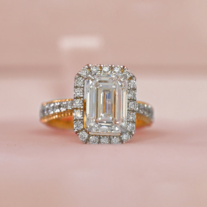 18K YG LAB Grown Solitaire with Side Diamond Ring-1pc
