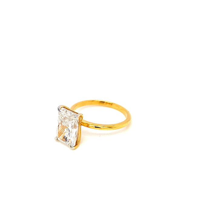 18K YG LAb Grown Radiant Shape Diamond Ring-1pc