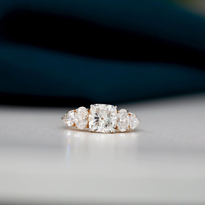 18K YG LAB Grown Solitaire with Side Diamond Ring-1pc