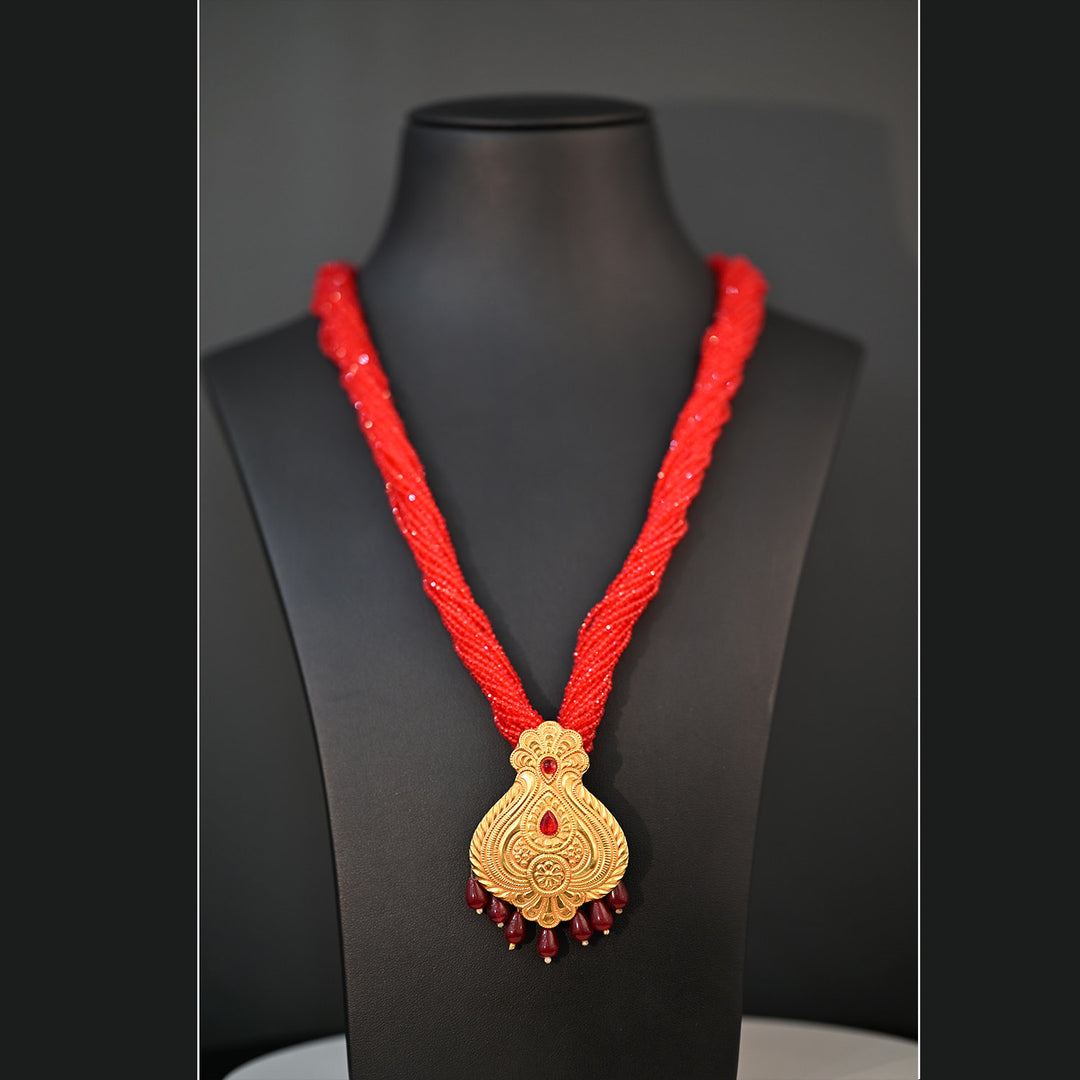 Traditional YG Red Crystal Pendant-1pc