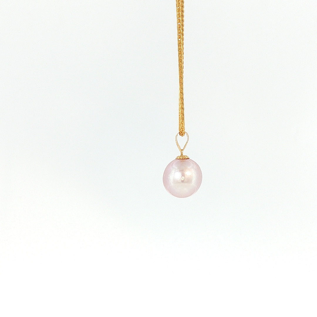 18K YG Pendant with 9.33mm lavender Fresh water pearl Pendant
