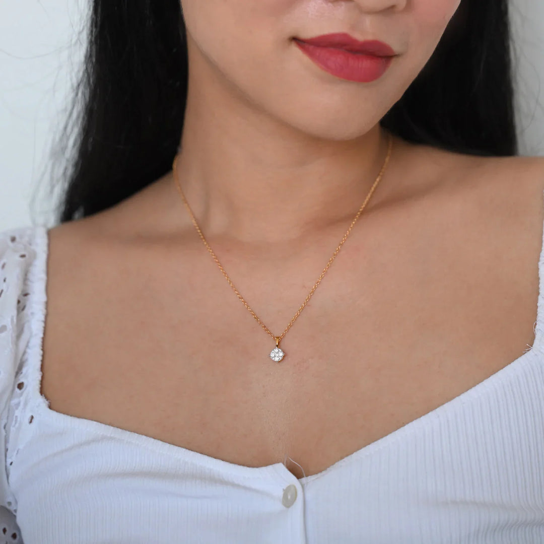 18K YG Cluster Diamond Pendant-1pc