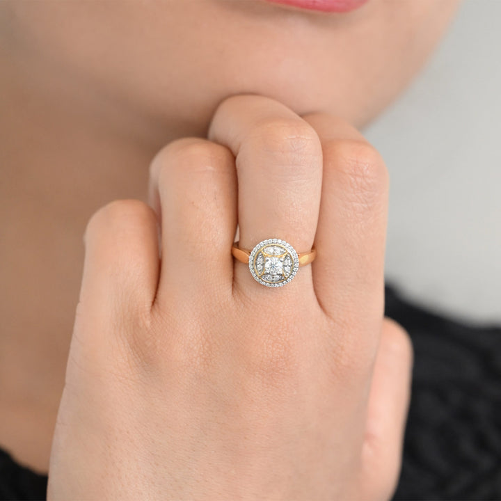 18K YG Women Cluster Diamond Ring- 1pc