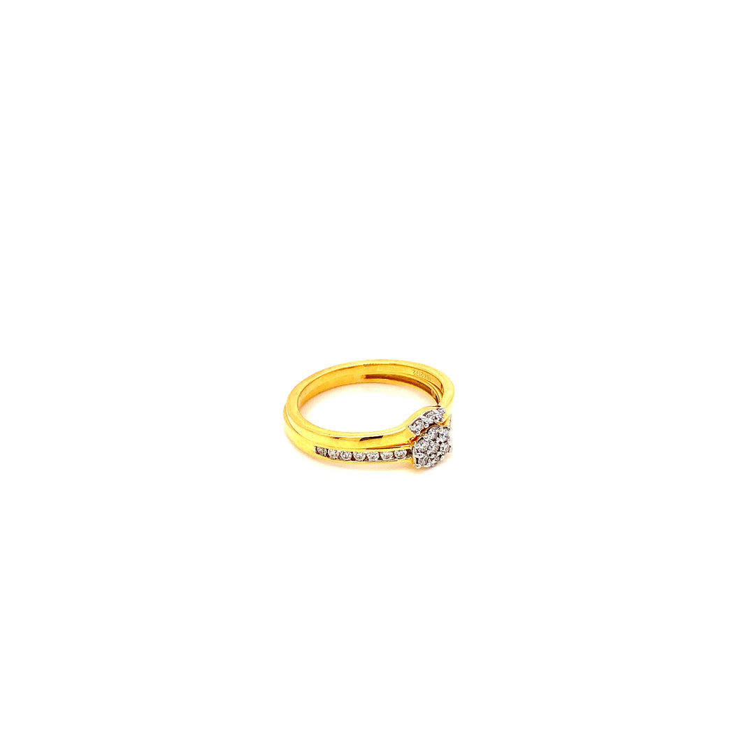 18K YG Cluster Diamond Ring- 1pc