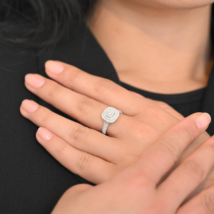 18K WG Engagement Diamond Ring-1pc