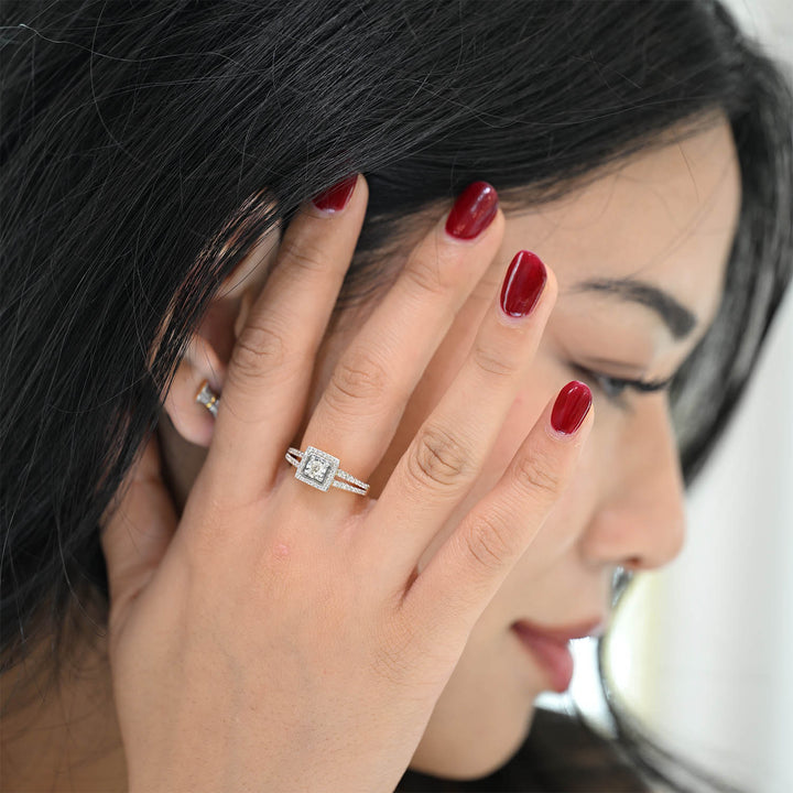 18K YG Engagement Diamond Ring- 1pc