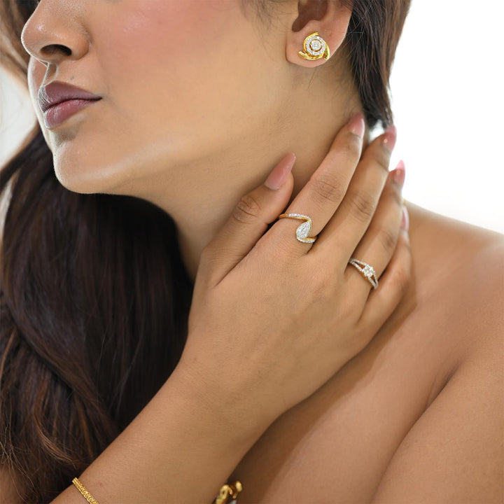 18K YG Cluster Diamond Ring- 1pc
