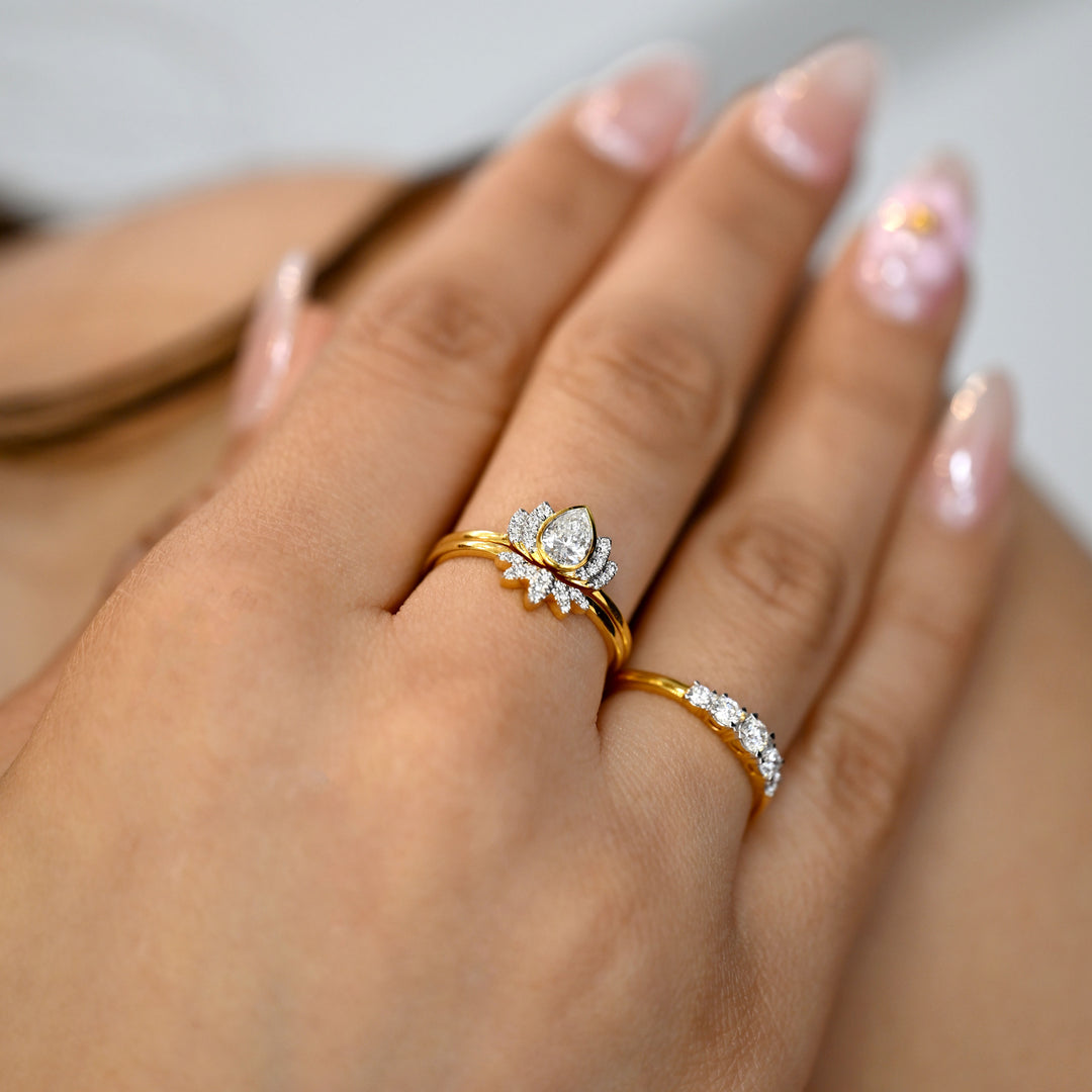 18K YG Cluster Diamond Ring-1pc