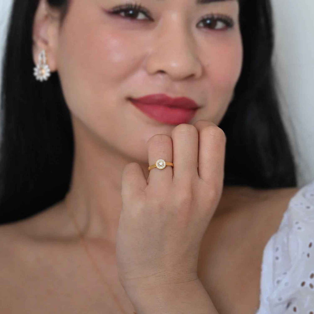 18K YG Cluster Diamond Ring-1pc