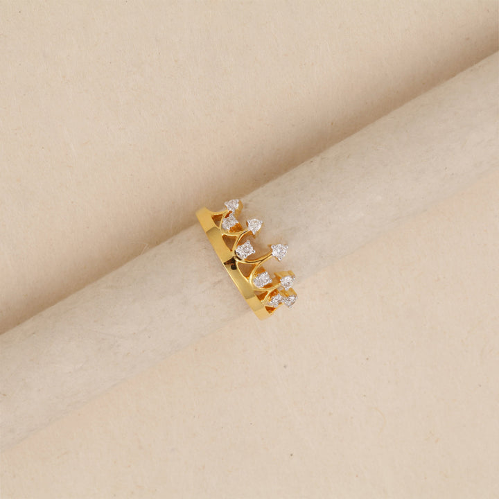 18K YG Crown Diamond Ring-1pc