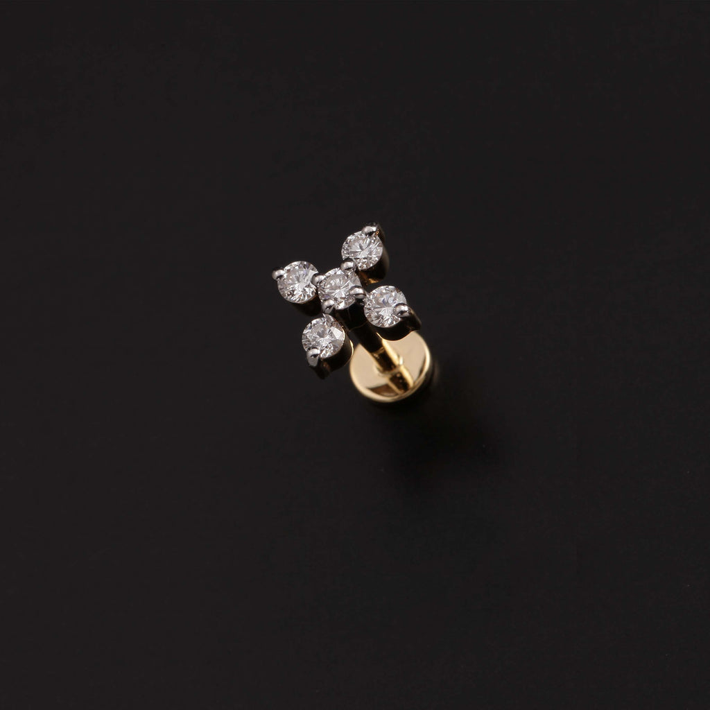 Flaunt your Elegant Diamond nosepin that are made to steal attention.