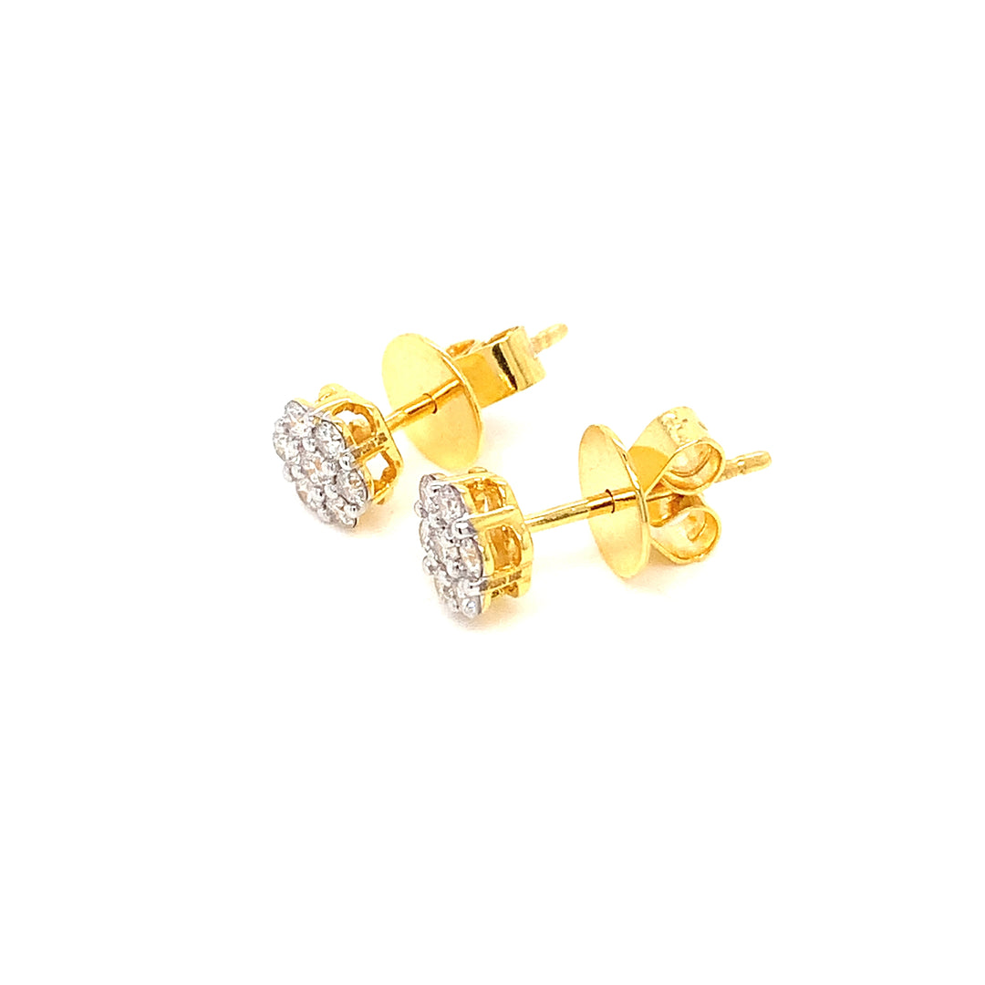 18K YG Star Diamond Earring-1pair