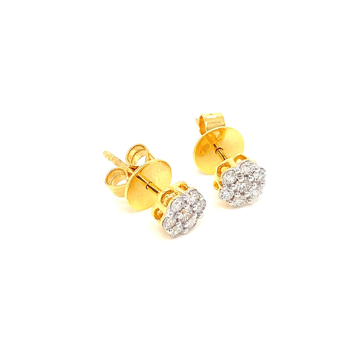 18K YG Star Diamond Earring-1pair