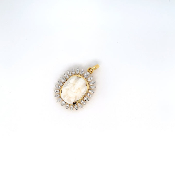 14K YG Cluster Diamond with Coral Pendant-1pc