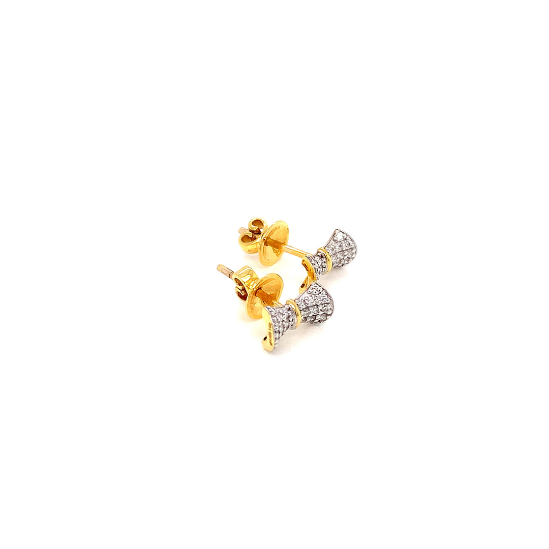 14K YG Bow Diamond Earring- 1pair