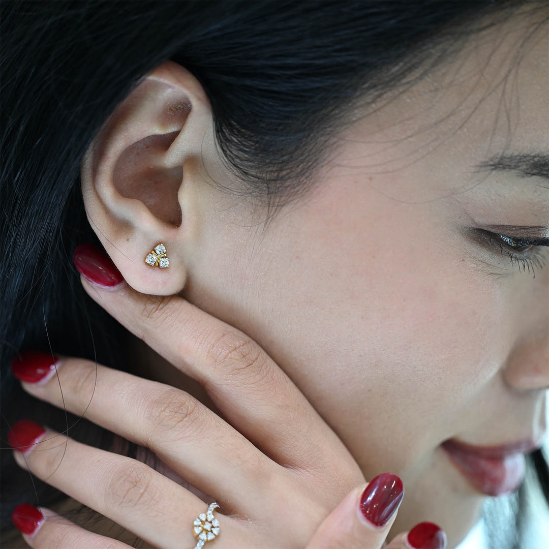 14K YG Fancy Diamond Earring- 1pair