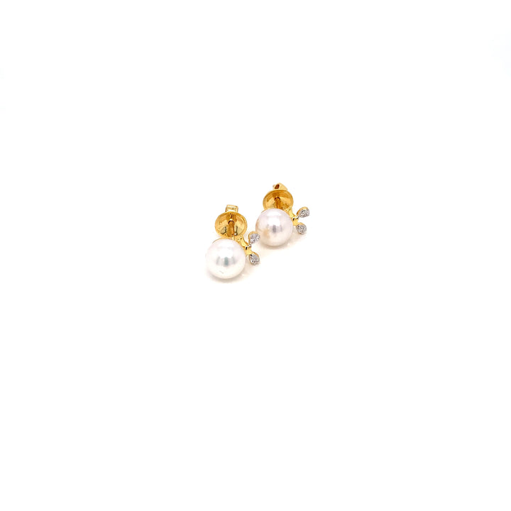 14K YG Cluster Diamond with FWP Earring- 1pair