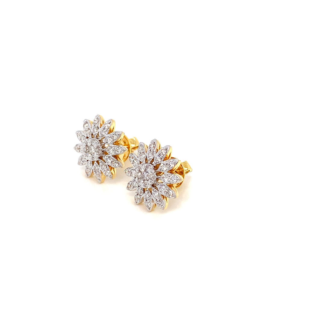 14K YG Flower Diamond Earring- 1pair