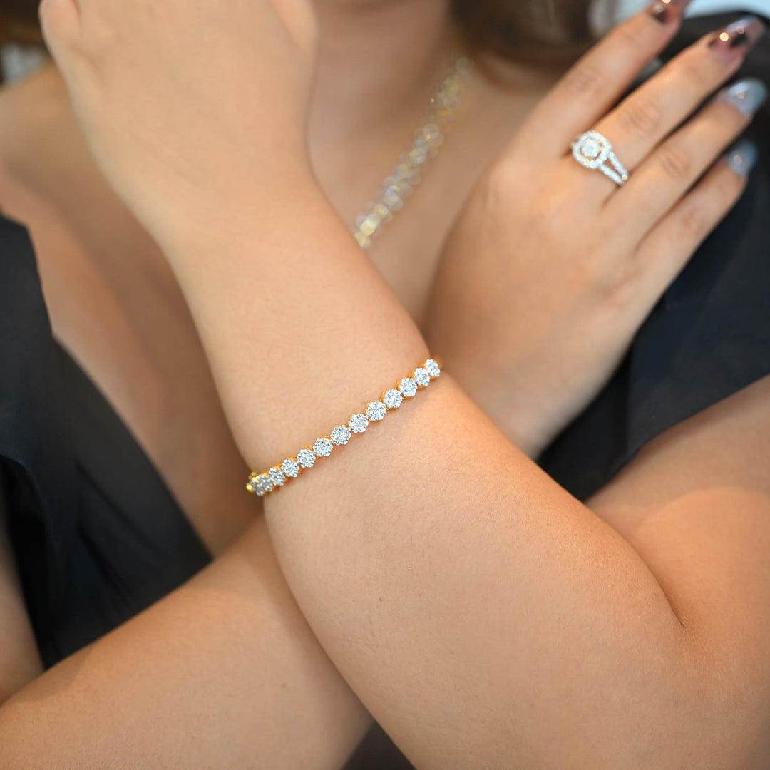 14K YG Screw Diamond Bangle-1pc