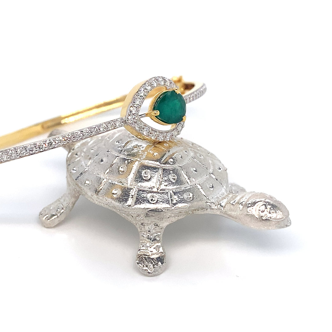 14K YG Screw Diamond, Emerald Bangle-1pc