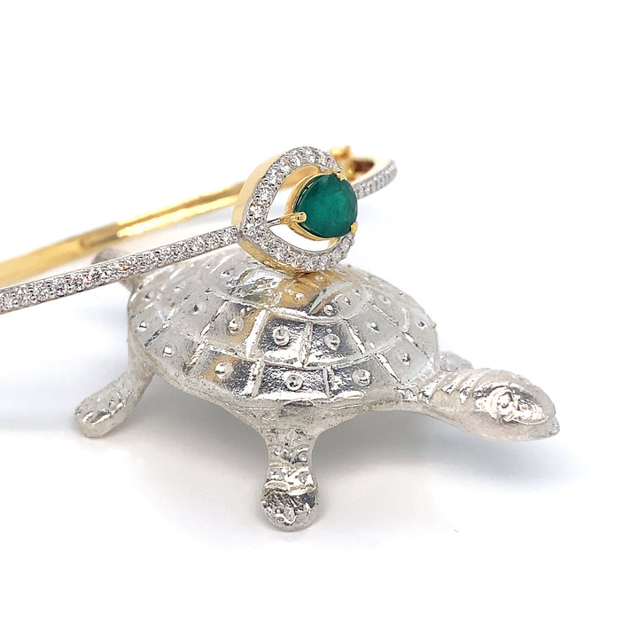 14K YG Screw Diamond, Emerald Bangle-1pc