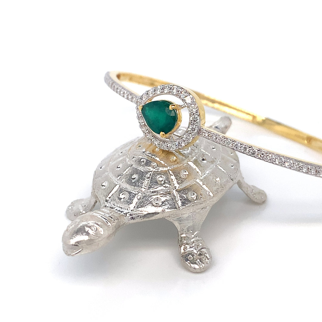 14K YG Screw Diamond, Emerald Bangle-1pc