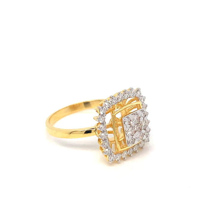 18K YG Cluster Diamond Ring-1pc