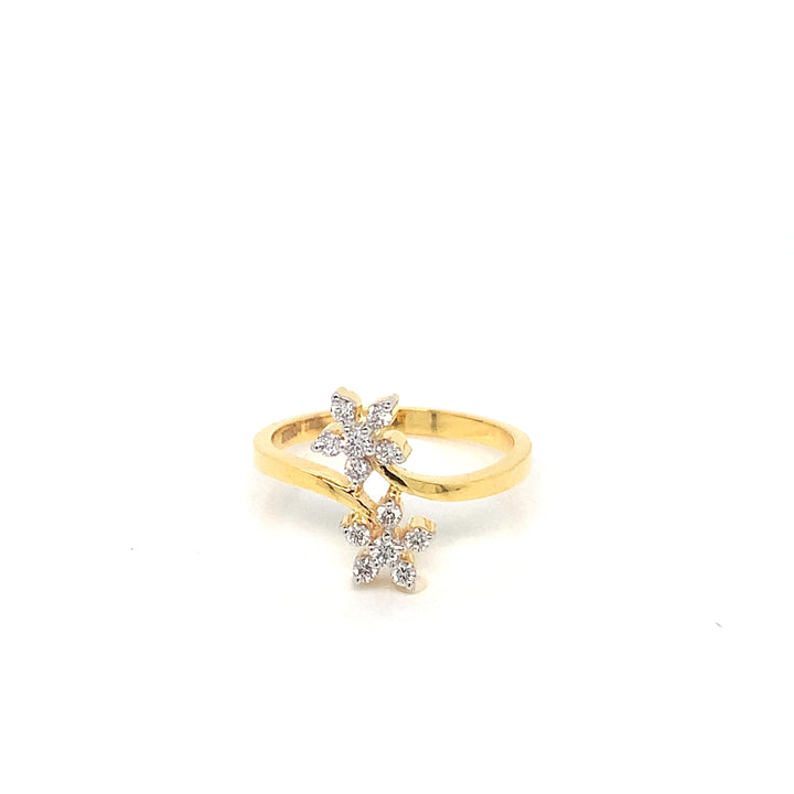 18K YG Star Diamond Ring-1pc