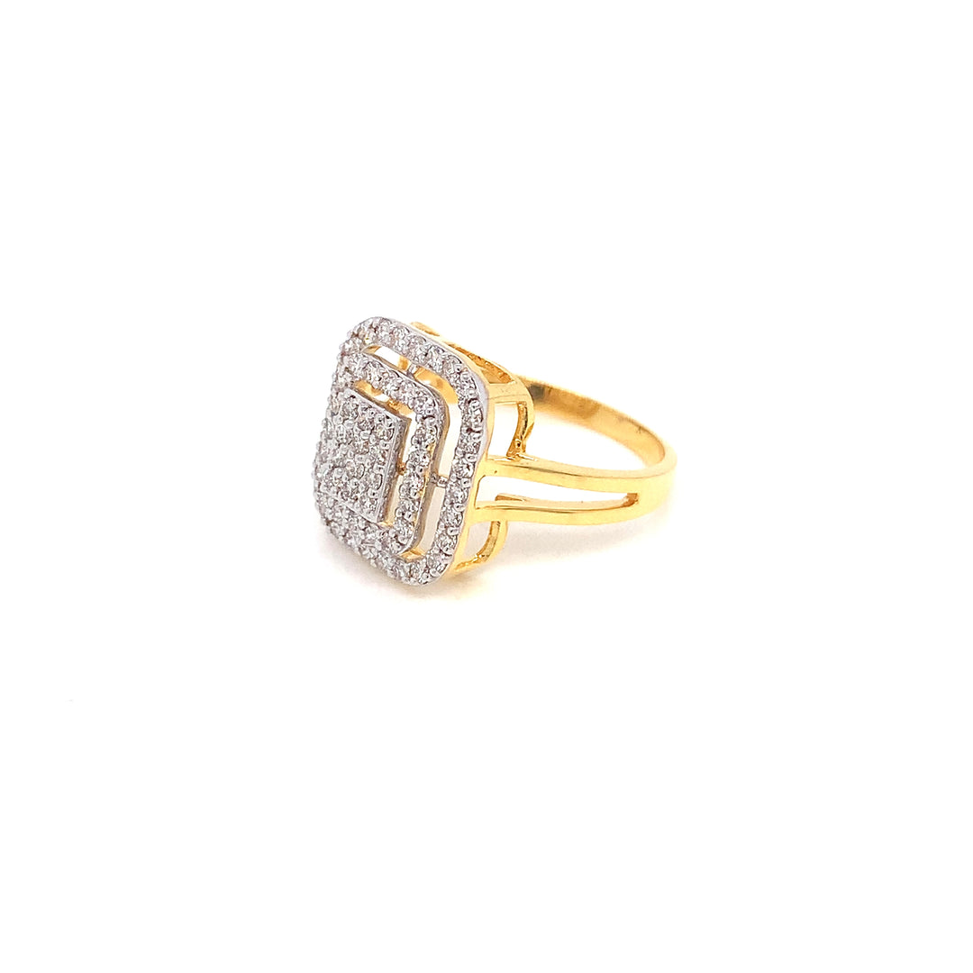 18K YG Cluster Diamond Ring-1pc