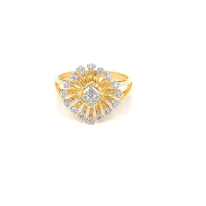 18K YG Cluster Diamond Ring-1pc