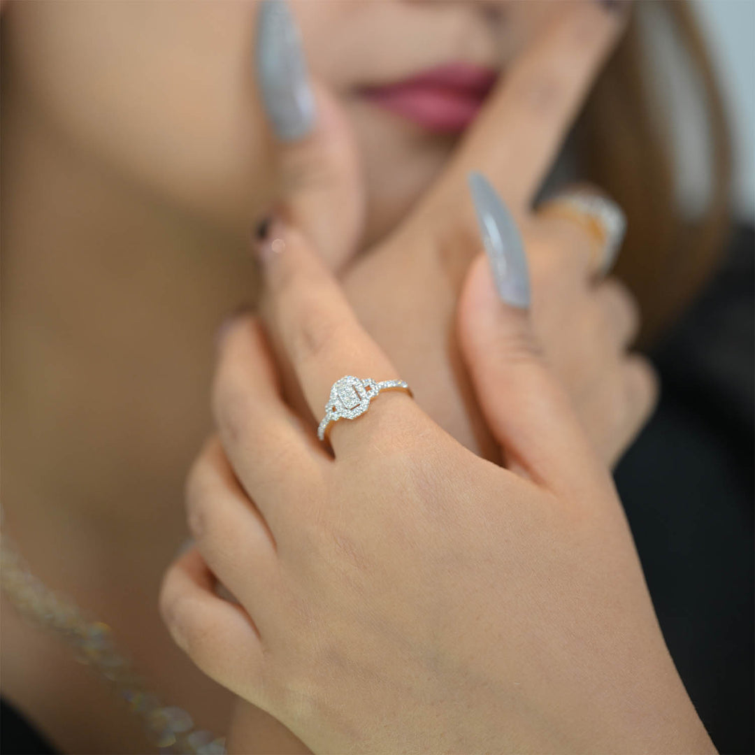 14K YG Cluster Diamond Ring-1pc