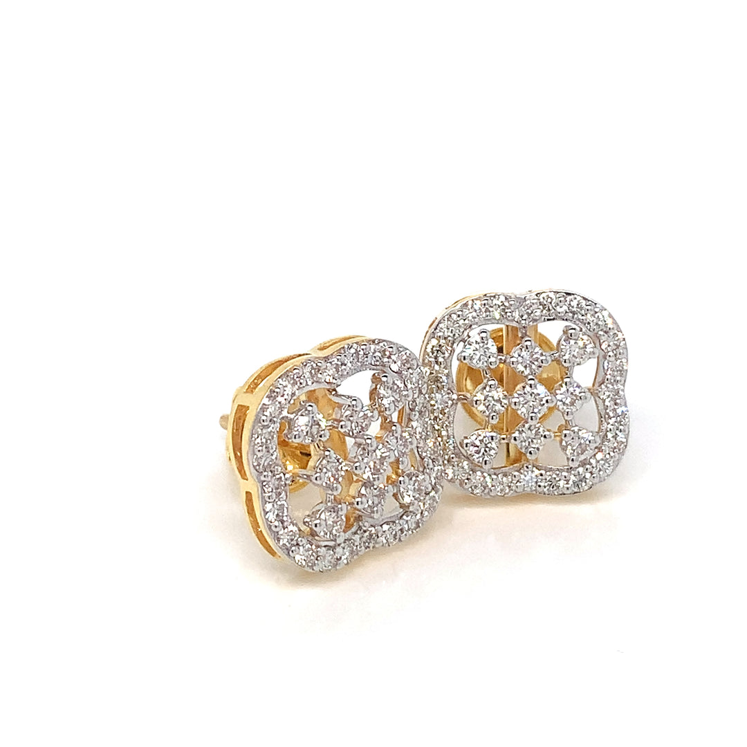 14K YG Cluster Diamond Earring-1pair