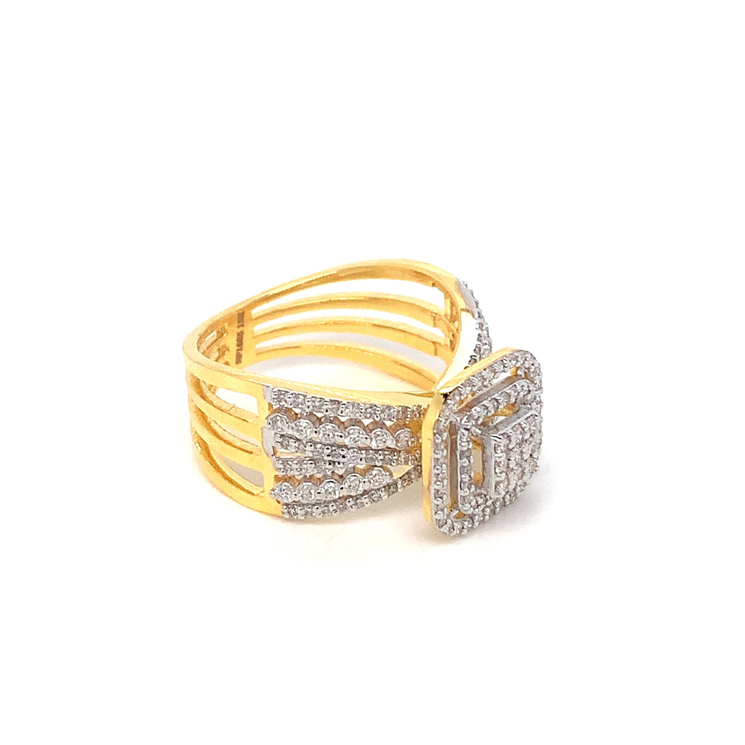 18K YG Cluster Diamond Ring-1pc