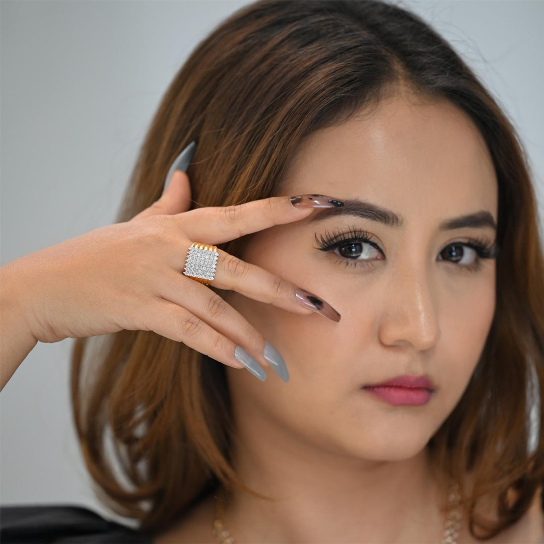 18K YG Fancy Diamond Ring-1pc