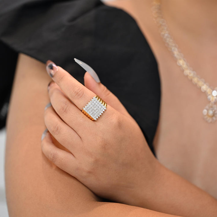 18K YG Fancy Diamond Ring-1pc