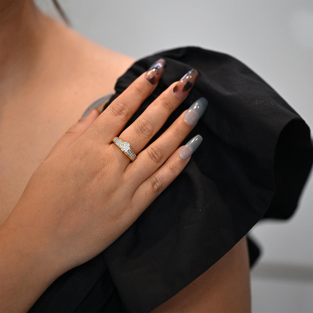 18K YG Engagement Diamond Ring-1pc