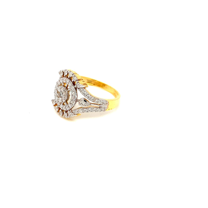 18K YG Cluster Diamond Ring-1pc