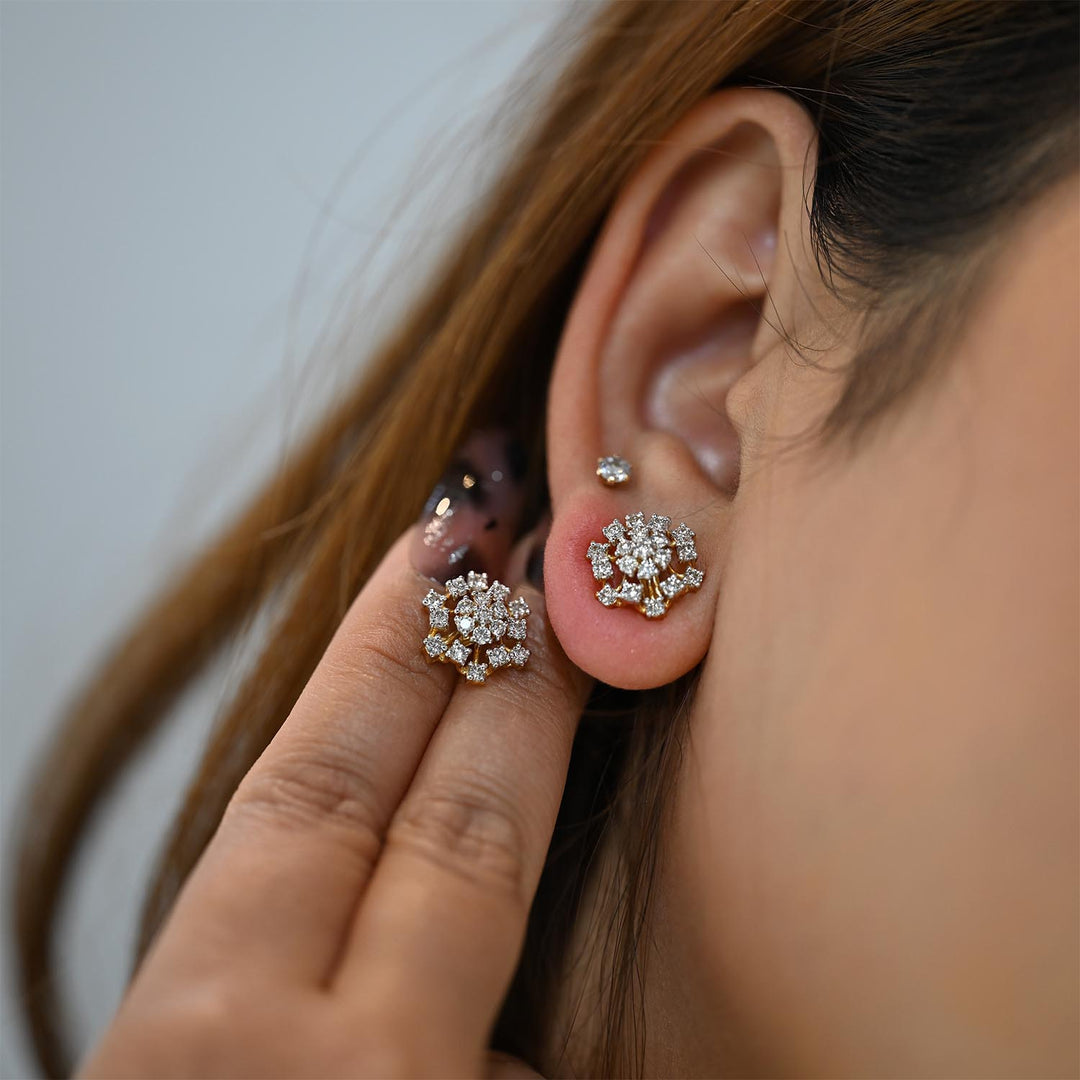 14K YG Cluster Diamond Earring-1pair