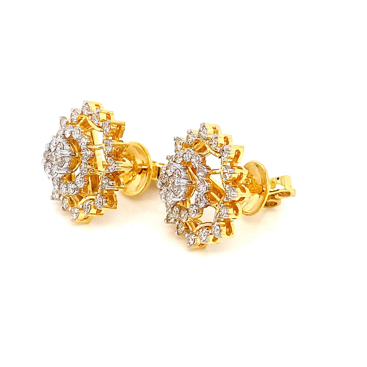14K YG Cluster Diamond Earring-1pair