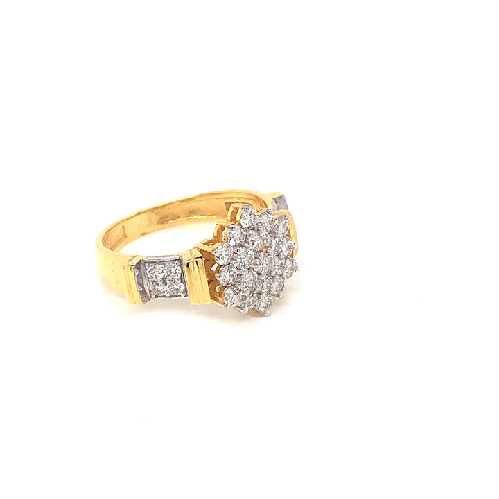 18K YG Star Diamond Ring-1pc