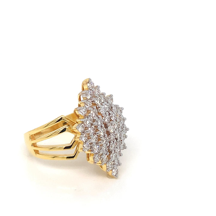 18K YG Cluster Diamond Ring-1pc