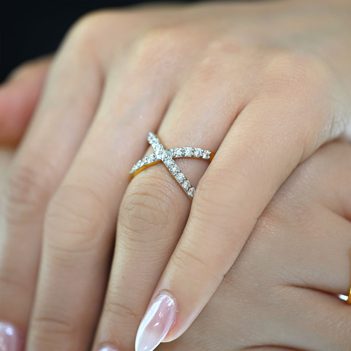 18K YG Cluster Diamond Ring-1pc