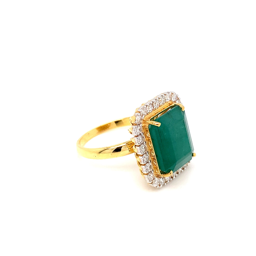 18K YG Cluster Diamond, Emerald Ring-1pc