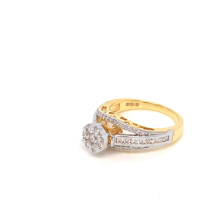 18K YG Cluster Diamond Ring-1pc